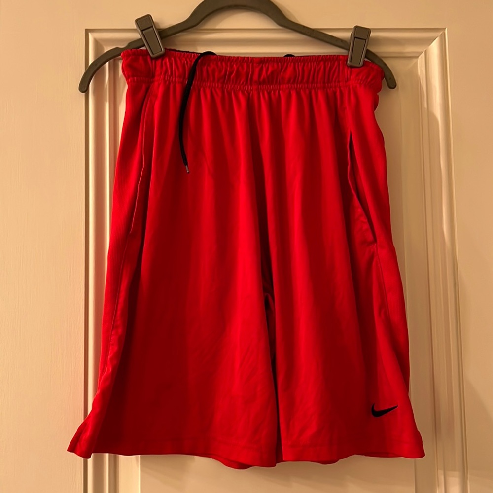 Mens Nike size medium red dri-fit shorts